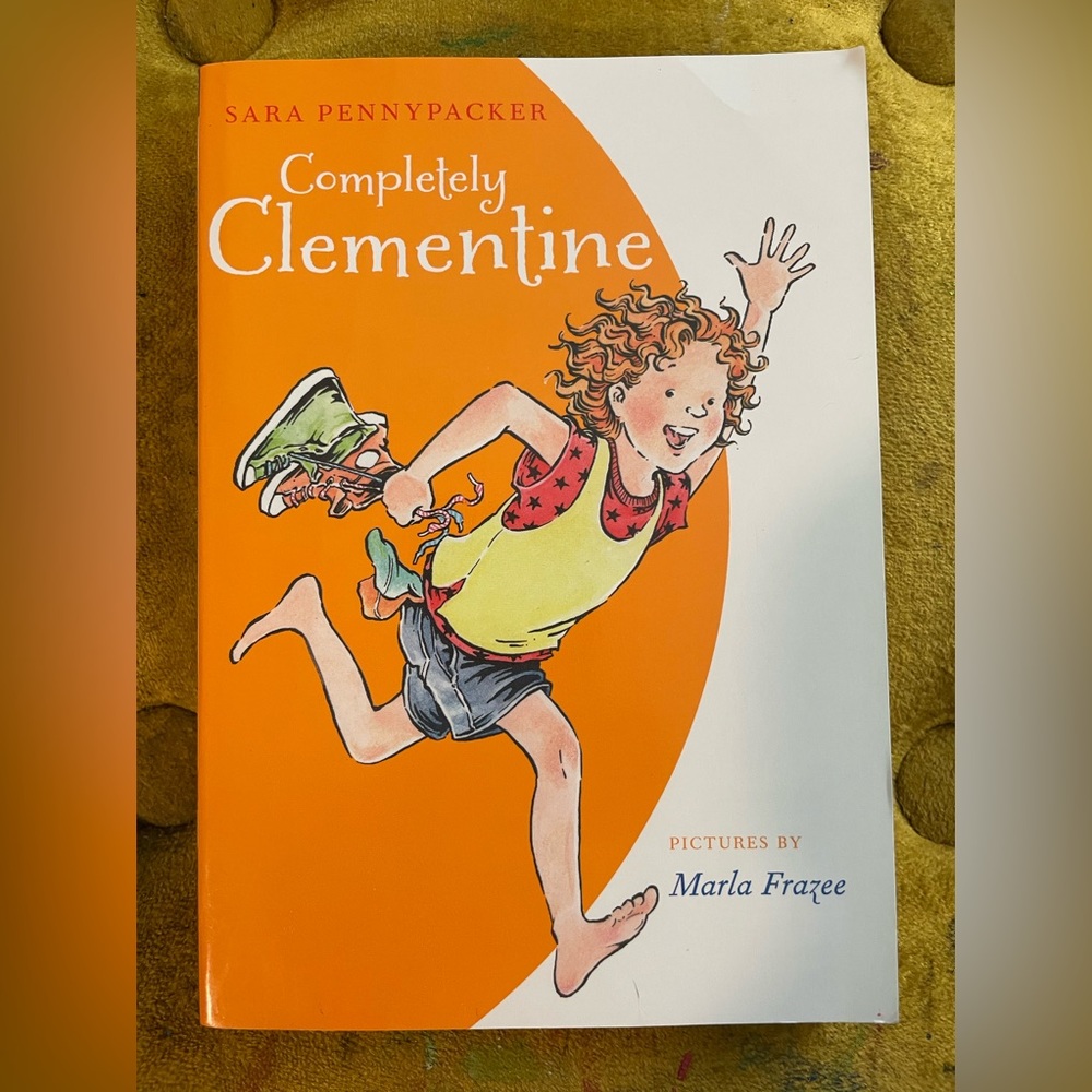 Completely Clementine (Clementine, 7) by Sara Pennypacker